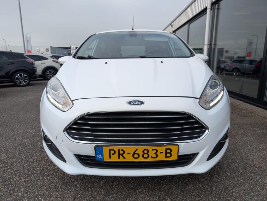 Ford Fiesta 1.0 ecoboost 100pk 5d titanium , cruise controle , trekhaak
