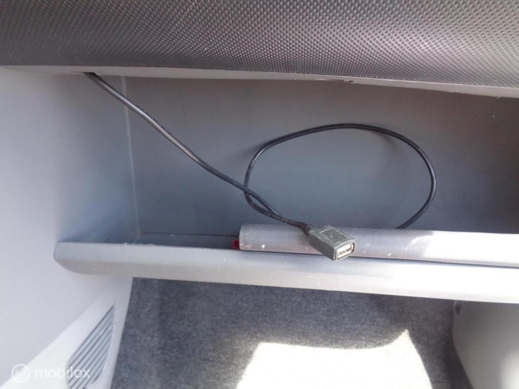 Citroen C1 1.0-12v ambiance/nieuwe apk 07-2027/airco/nieuw banden/zuinig in