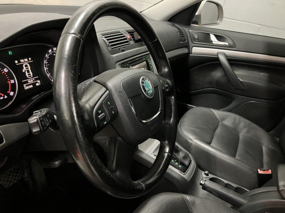 Skoda Octavia Combi 1.2 TSI Elegance Business Line Automaat