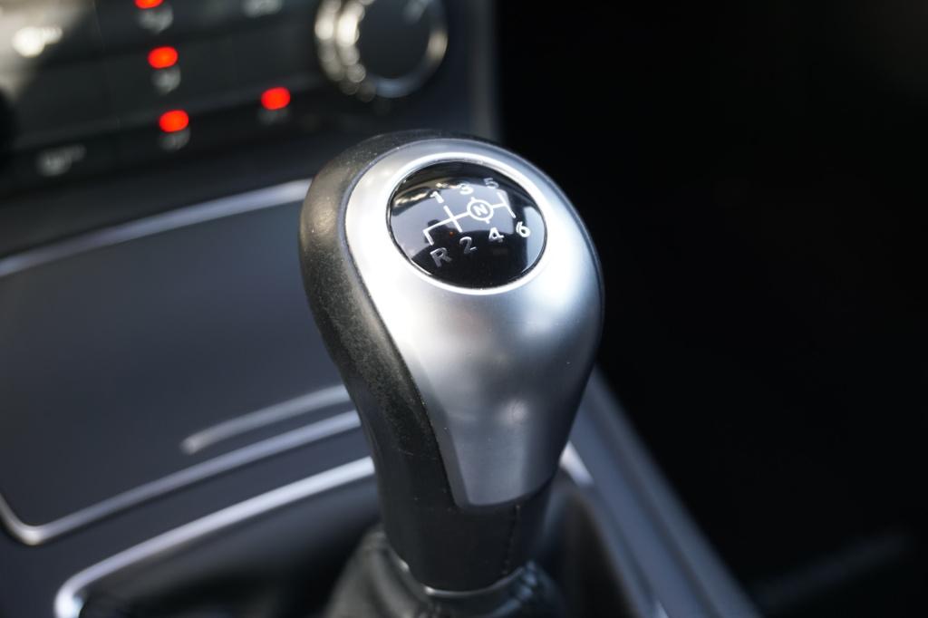 Mercedes-Benz B-Klasse 180 ambition style l facelift uitvoering l xenon l p