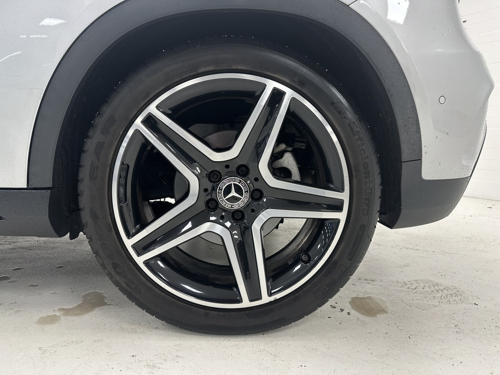 Mercedes-Benz Gla-klasse 180 amg night ed. | panoramadak | keyless-go | 19'