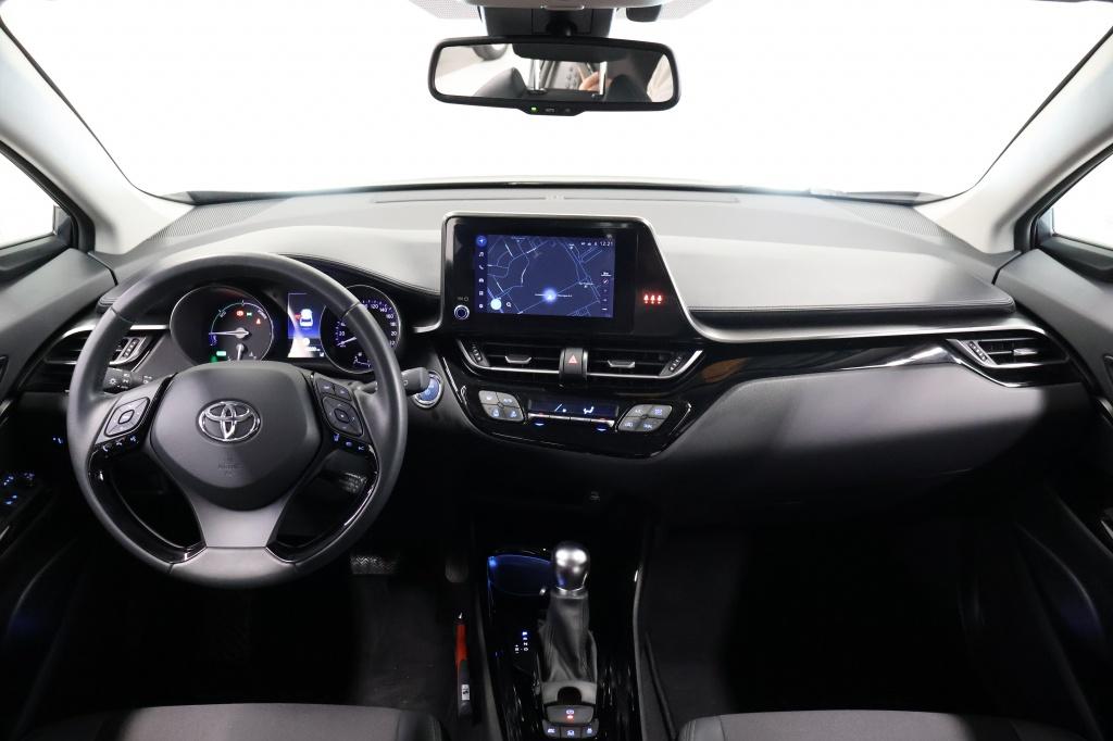 Toyota C-hr 2.0 hybrid dynamic