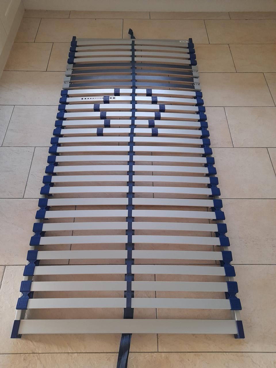 Lattenbodem 90 x 200 (in goede nette staat )