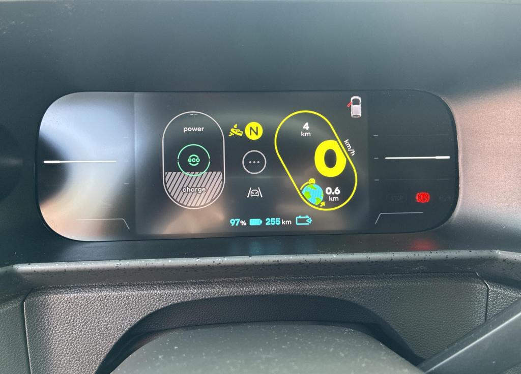 Renault Twingo urban range techno 27.5 kwh - demo