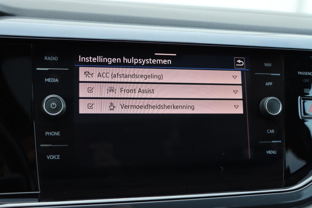 Volkswagen Polo 1.0 tsi highline r-line 95pk