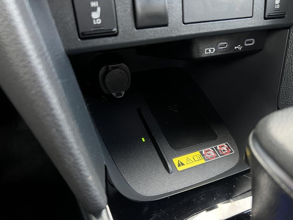 Toyota Yaris Cross 1.5 hybr 115 dynamic | parkeersensoren | stoel+ stuur ve
