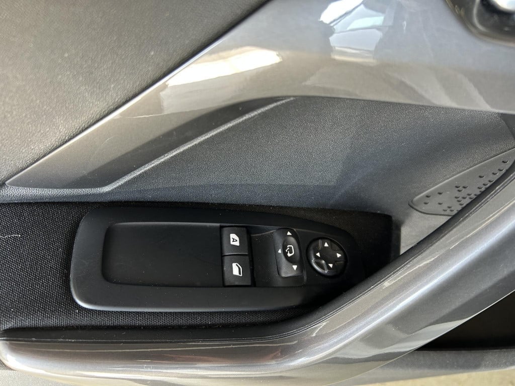 Peugeot 2008 1.2 puretech blue lion automaat 1e eigenaar| automaat