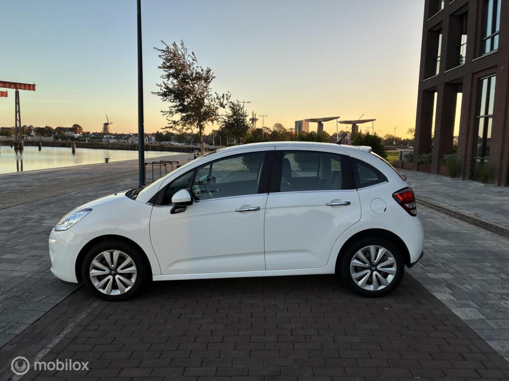 Citroen C3 1.2 PureTech km116.730 Nap 5Deurs BJ2014