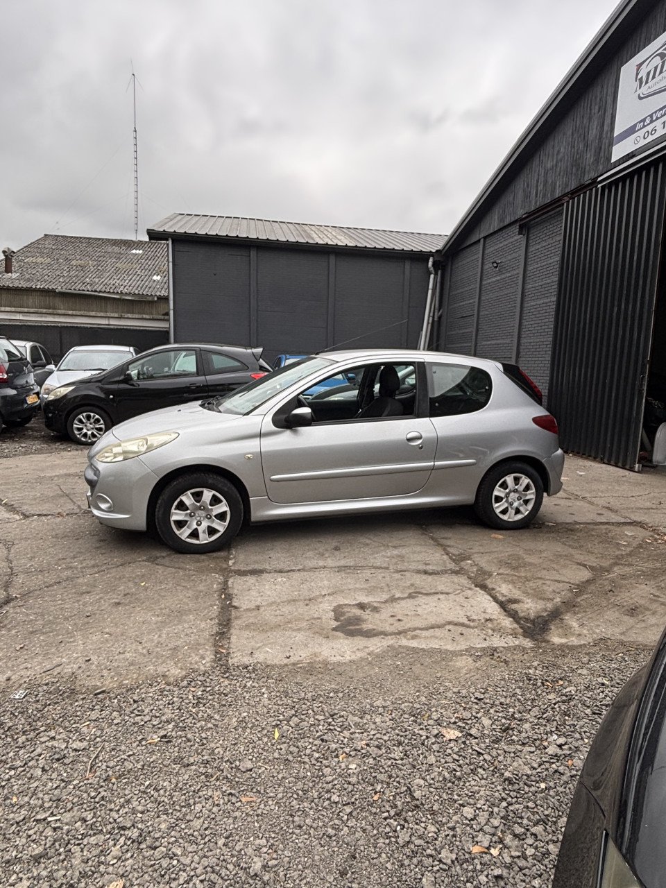 Peugeot 206+
