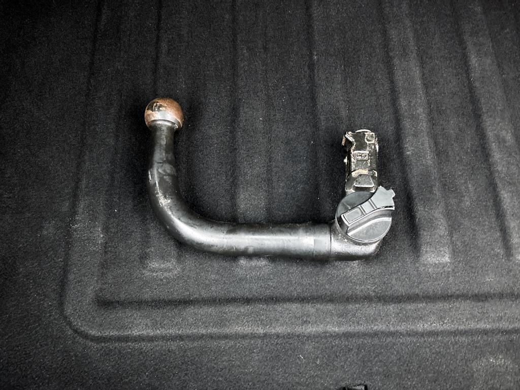 Kia Niro 1.6 gdi hybrid first edition