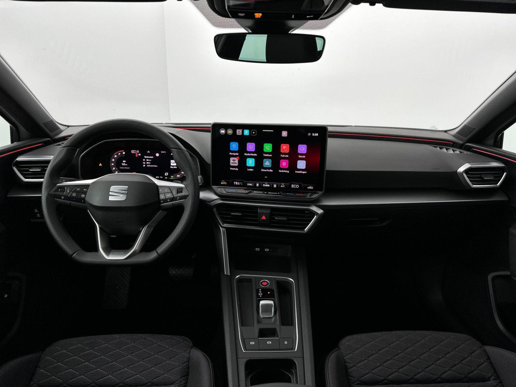 Seat Leon sportstourer fr phev first edition 1.5 tsi ehybrid 150kw / 204p
