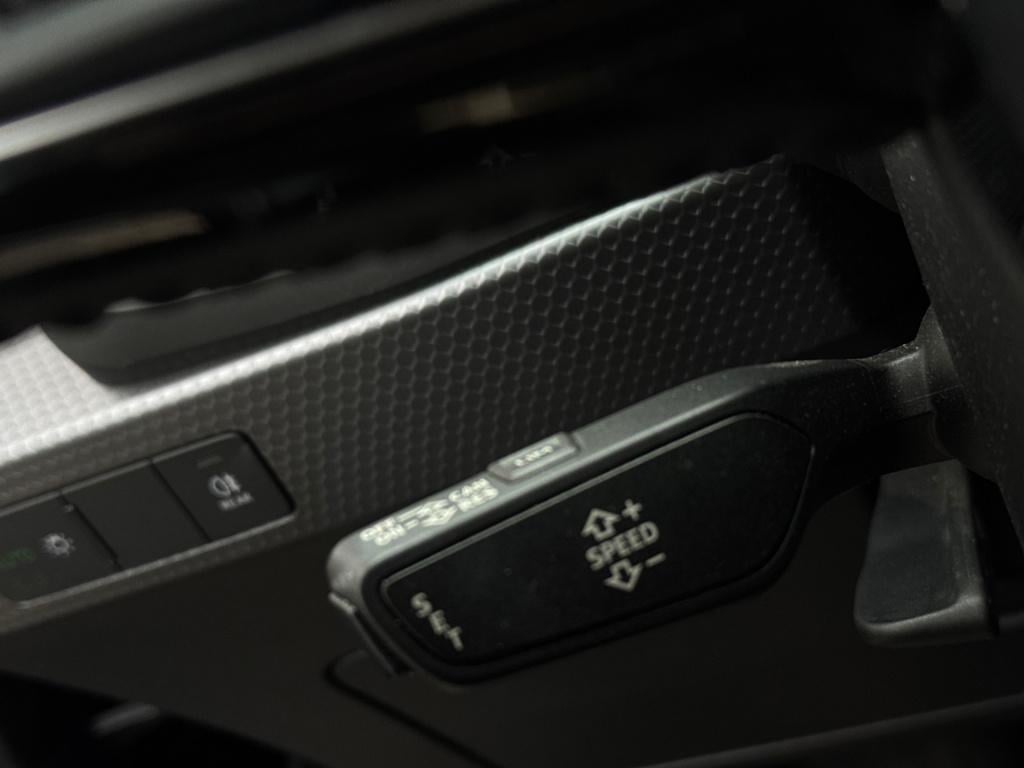 Audi A1 Sportback 35 tfsi 1.5 * 150pk! * navigatie * cruise control *stoelv