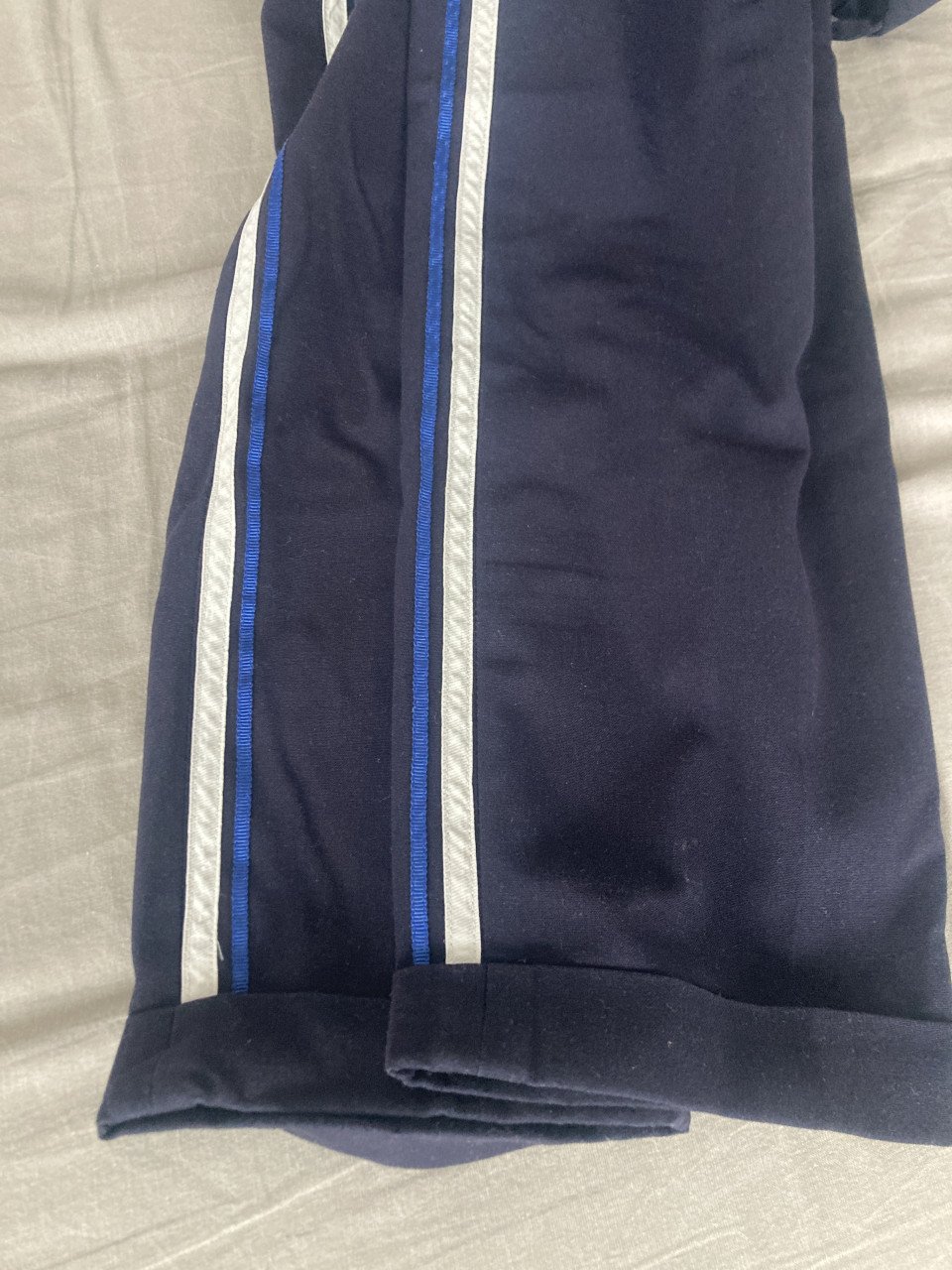 7/8 donkerblauwe broek met bies