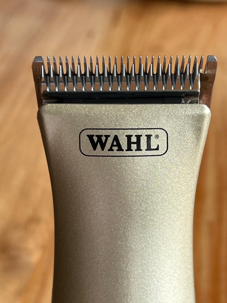 WAHL KM2 SPEED hondentondeuse ZGAN incl opzetstukken €150,-