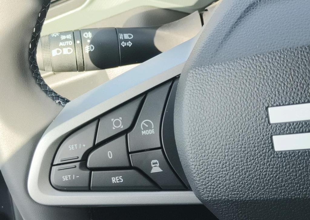 Dacia Duster 1.8 hybrid 155 extreme - pack techno