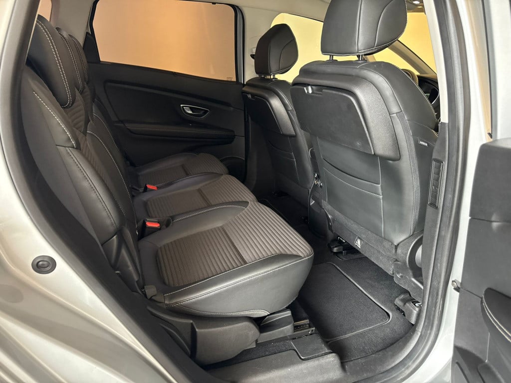 Renault Grand Scenic 1.3 tce intens 7p.