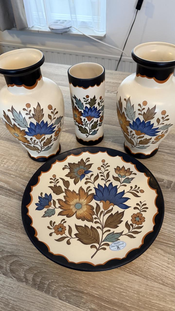 Keramieke vazen en schalen (Flora)