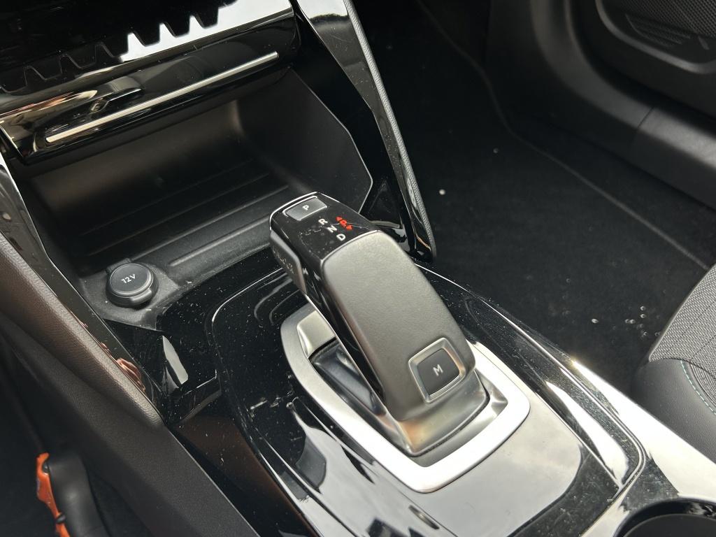 Peugeot 2008 1.2 130pk allure eat8 automaat apple carplay & android auto | 