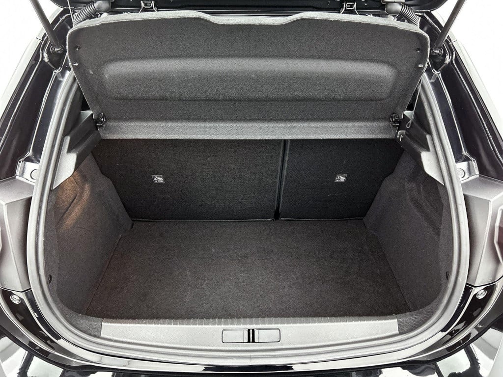 Opel Corsa 1.2 turbo gs | camera | 16" lichtmetalen velgen | apple carplay/