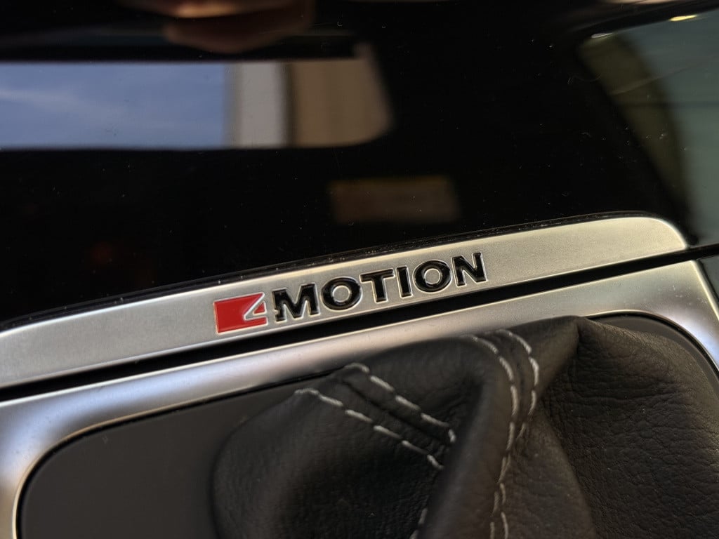 Volkswagen Golf 2.0 tsi 4motion r stage 1 365pk - 470nm | akrapovic | dynau