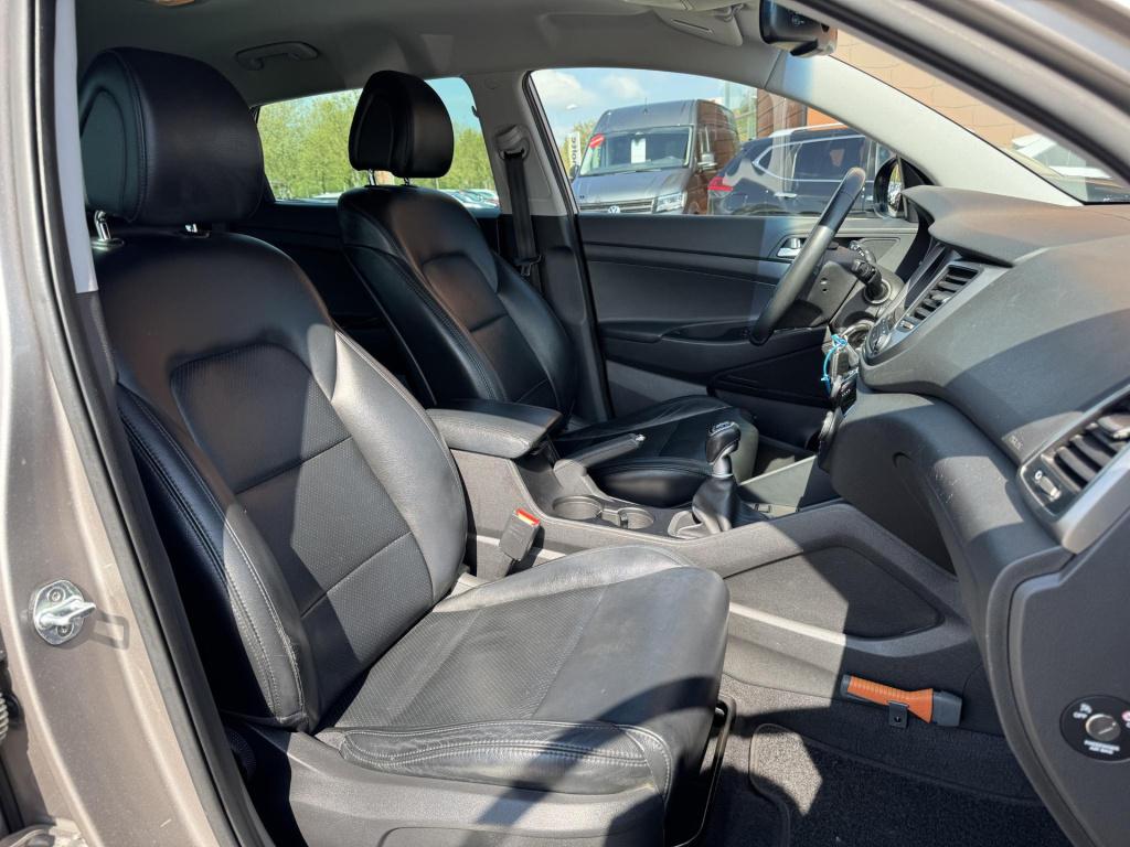 Hyundai Tucson 1.6 gdi comfort lederen bekleding + trekhaak!