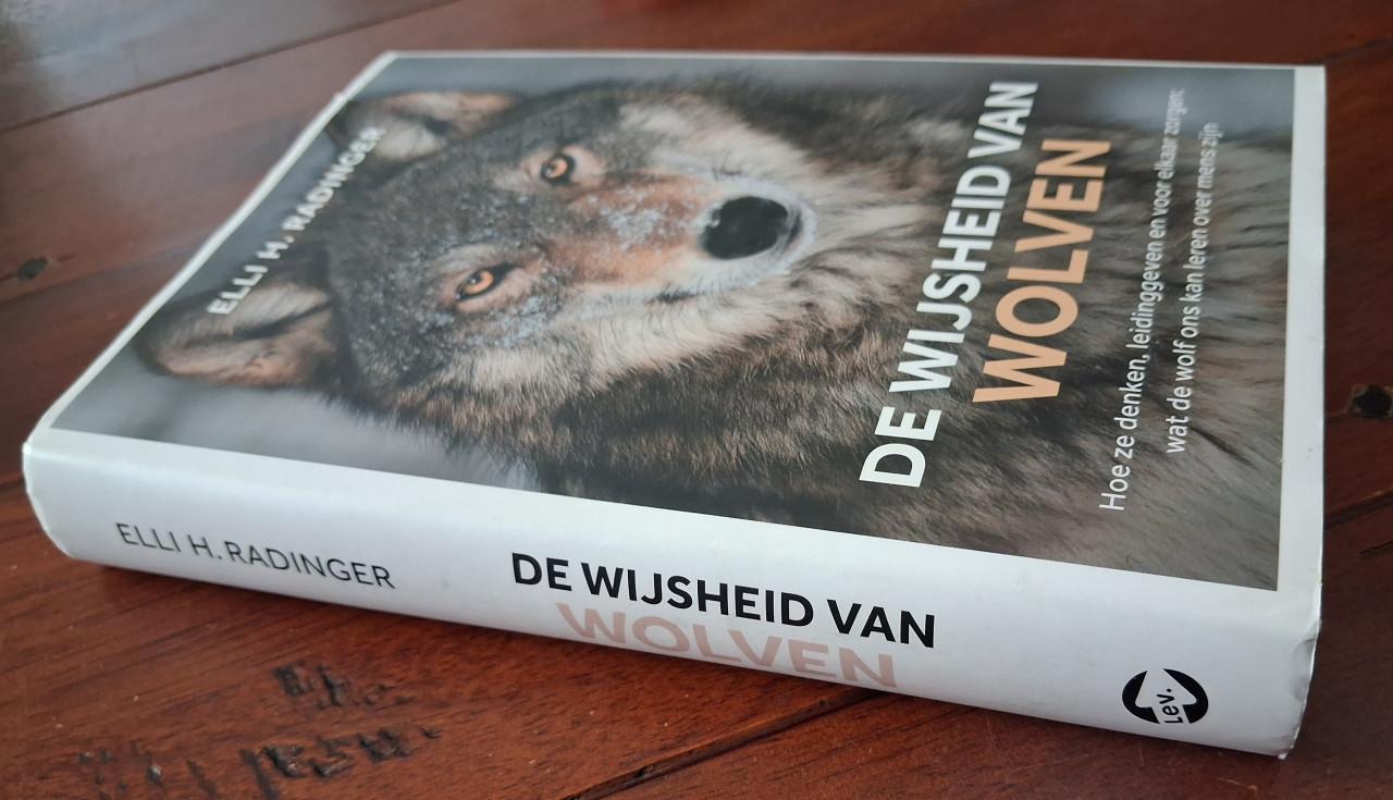 De wijsheid van wolven - Elli H. Radinger wolf boek