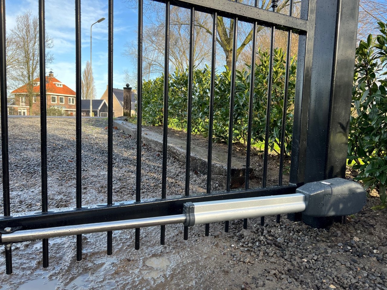 Inrijpoorten - Automatische poorten - Tuinpoorten en Hekwerken.