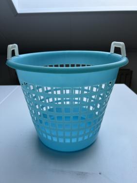 Vintage/retro wasmandje