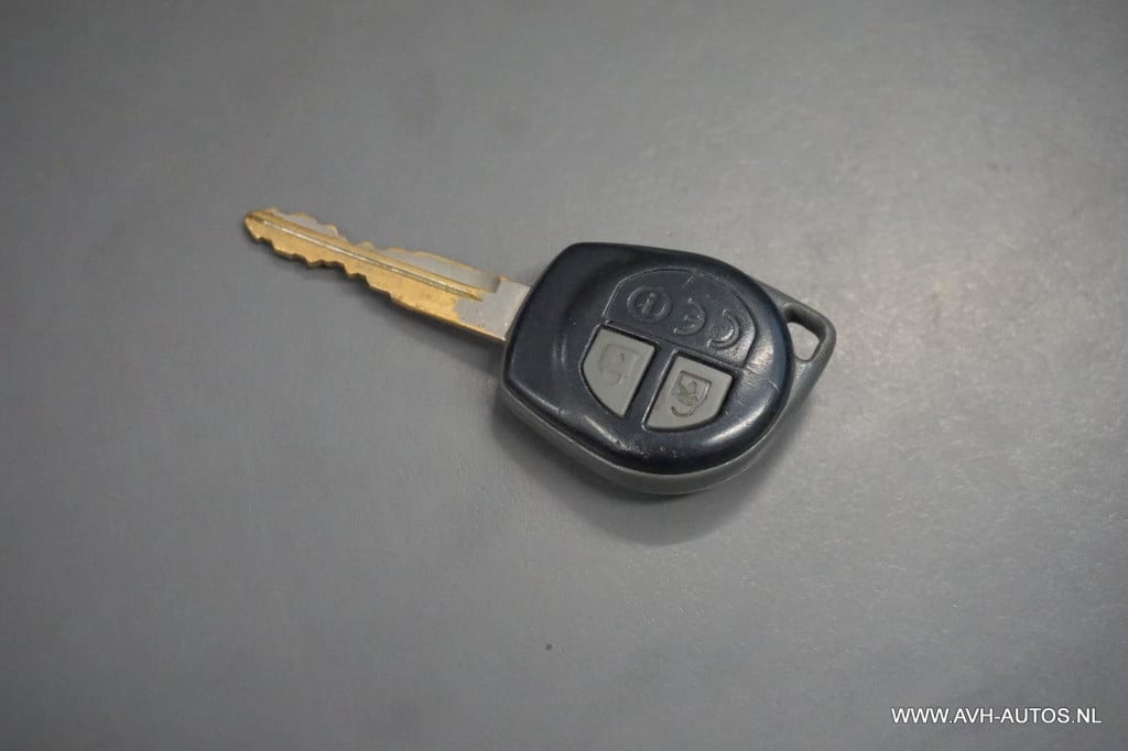 Suzuki Alto 1.0 comfort vvt