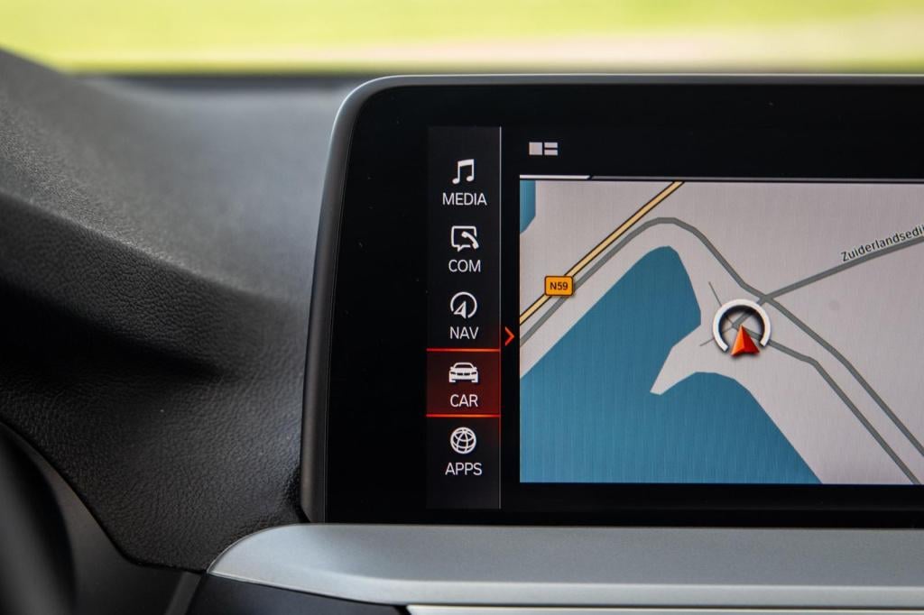 BMW X3 xdrive30e high executive bruin leer / panorama dak / automaat / plug