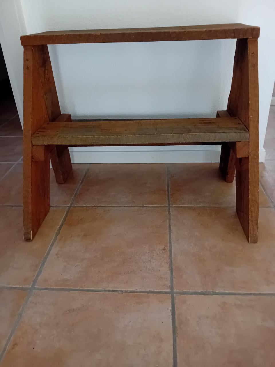 Handgemaakt trapje/opstapje