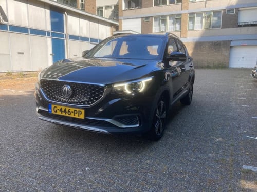 MG ZS EV 68 KW