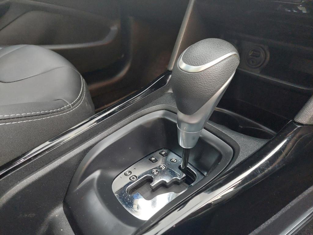 Peugeot 2008 suv 110 allure automaat pano/clima/navi/trekhaak
