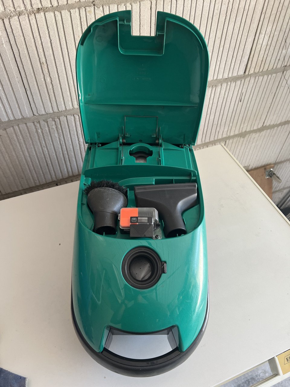 Als Nieuwe Miele De Luxe S401 Air clean Plus stofzuiger 1500 W
