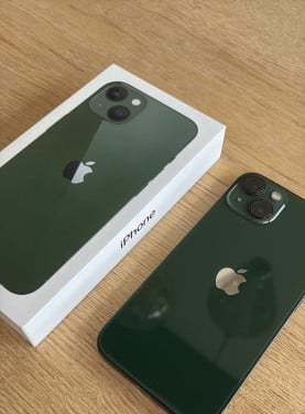 Krasvrije IPhone 13 256GB 87%capaciteit