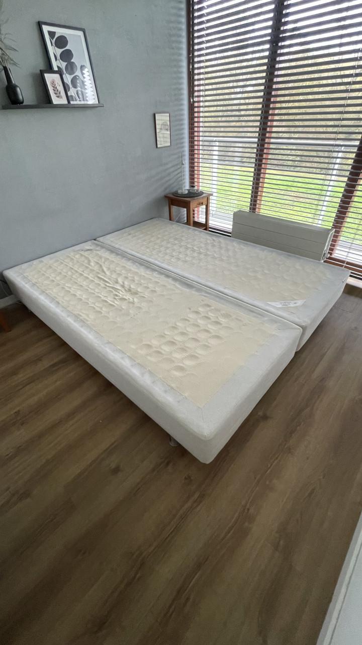 Boxsprings