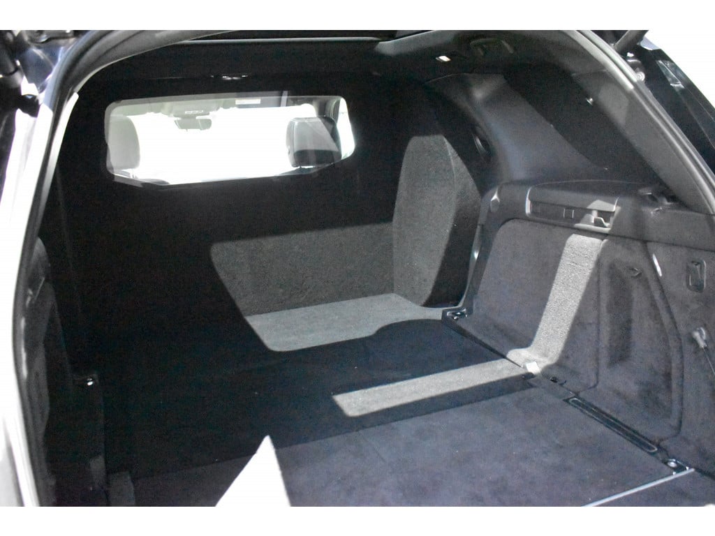 Land Rover Discovery 3.0 td6 hse € 49.950 excl btw