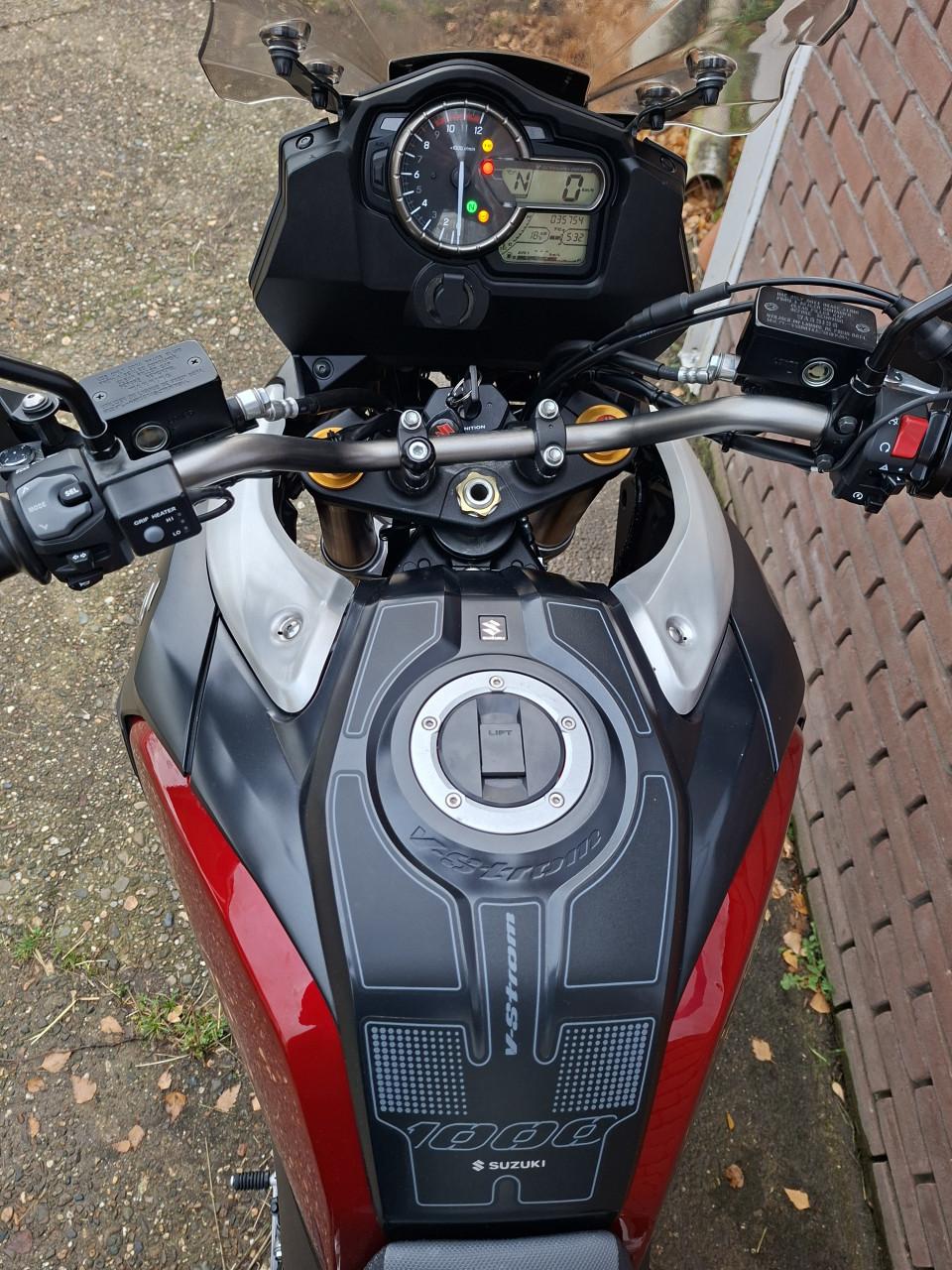 Suzuki DL 1000 V-Strom (ABS /TC) Zeer nette motor