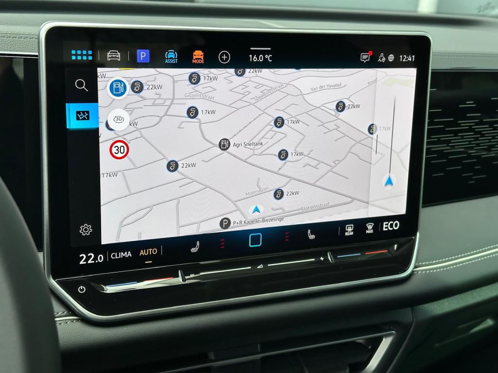 Volkswagen Tiguan 1.5 ehybrid elegance 204pk | trekhaak | 360 camera | dode
