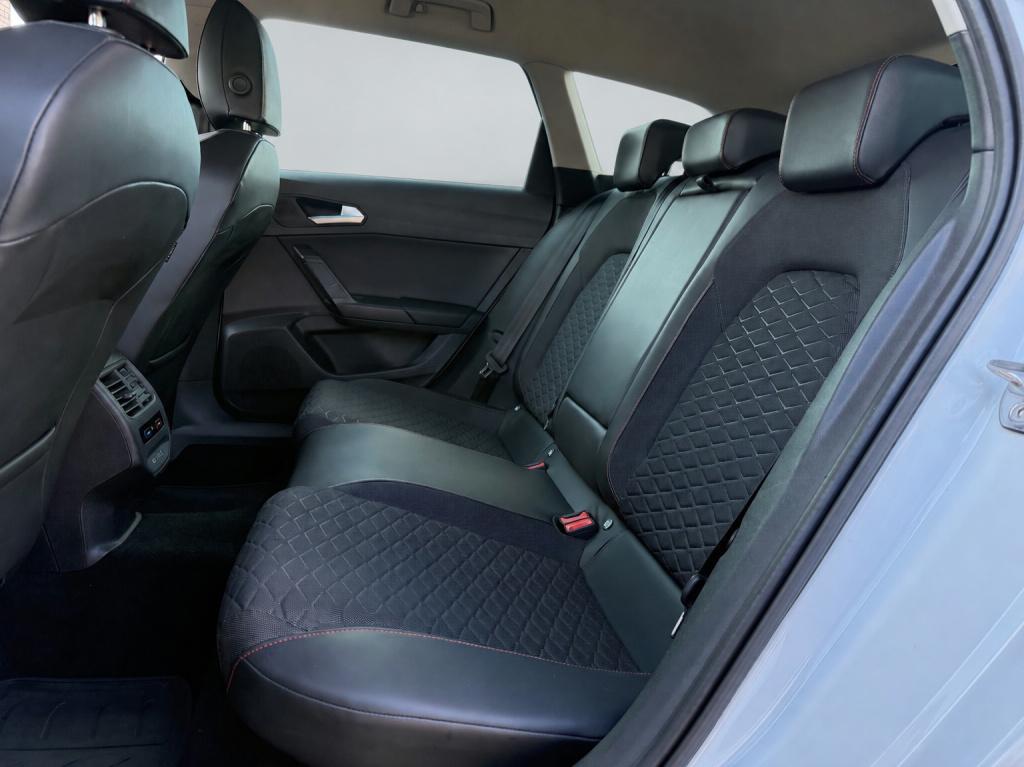 Seat Leon sportstourer 1.5 tsi fr business intense