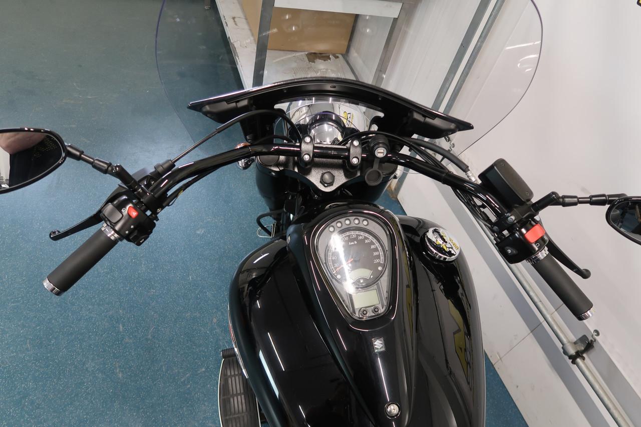 Suzuki Intruder C1500BT zeer lage km stand