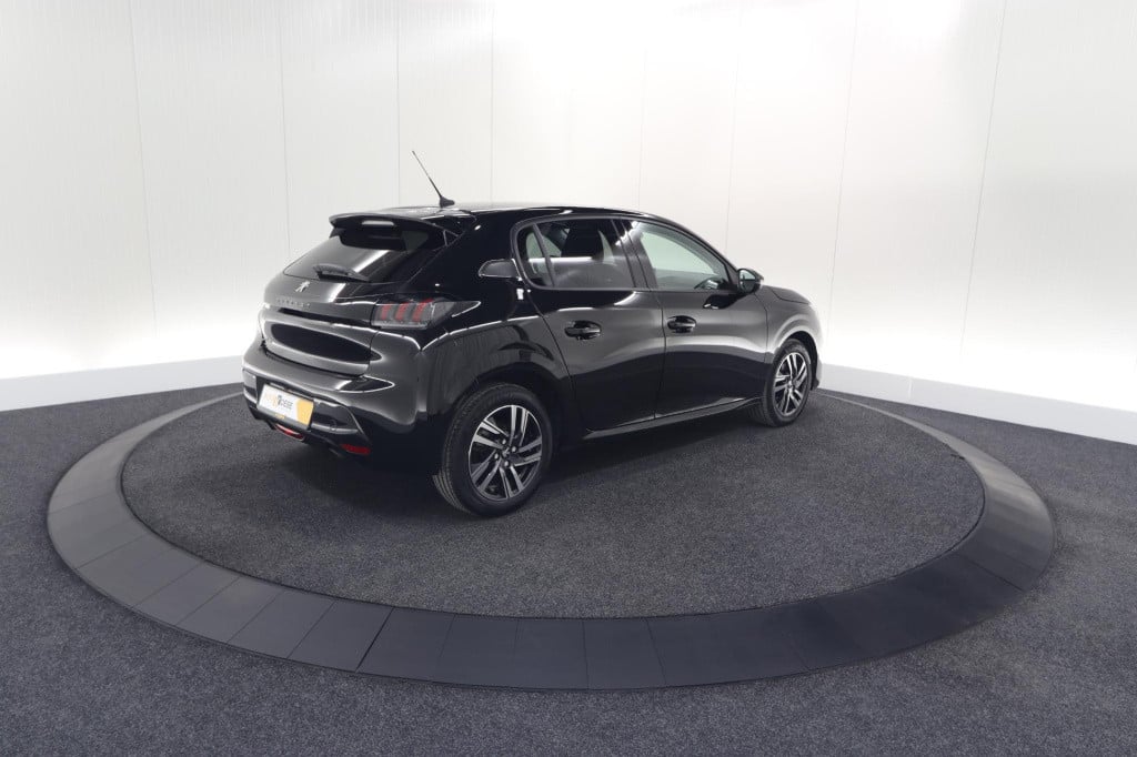Peugeot 208 puretech 100 allure pack | camera | adaptieve cruise control | 