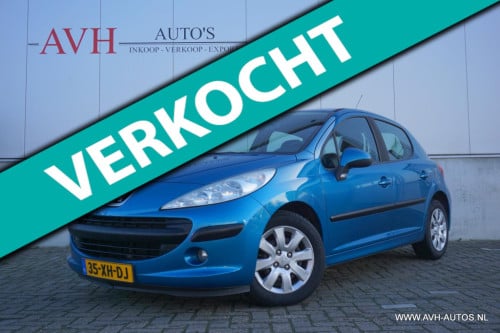 Peugeot 207 1.4-16v color-line