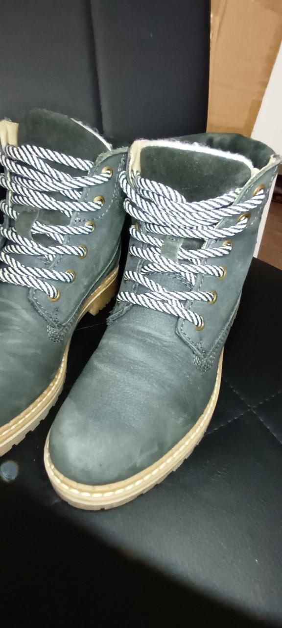 Женские ботинки