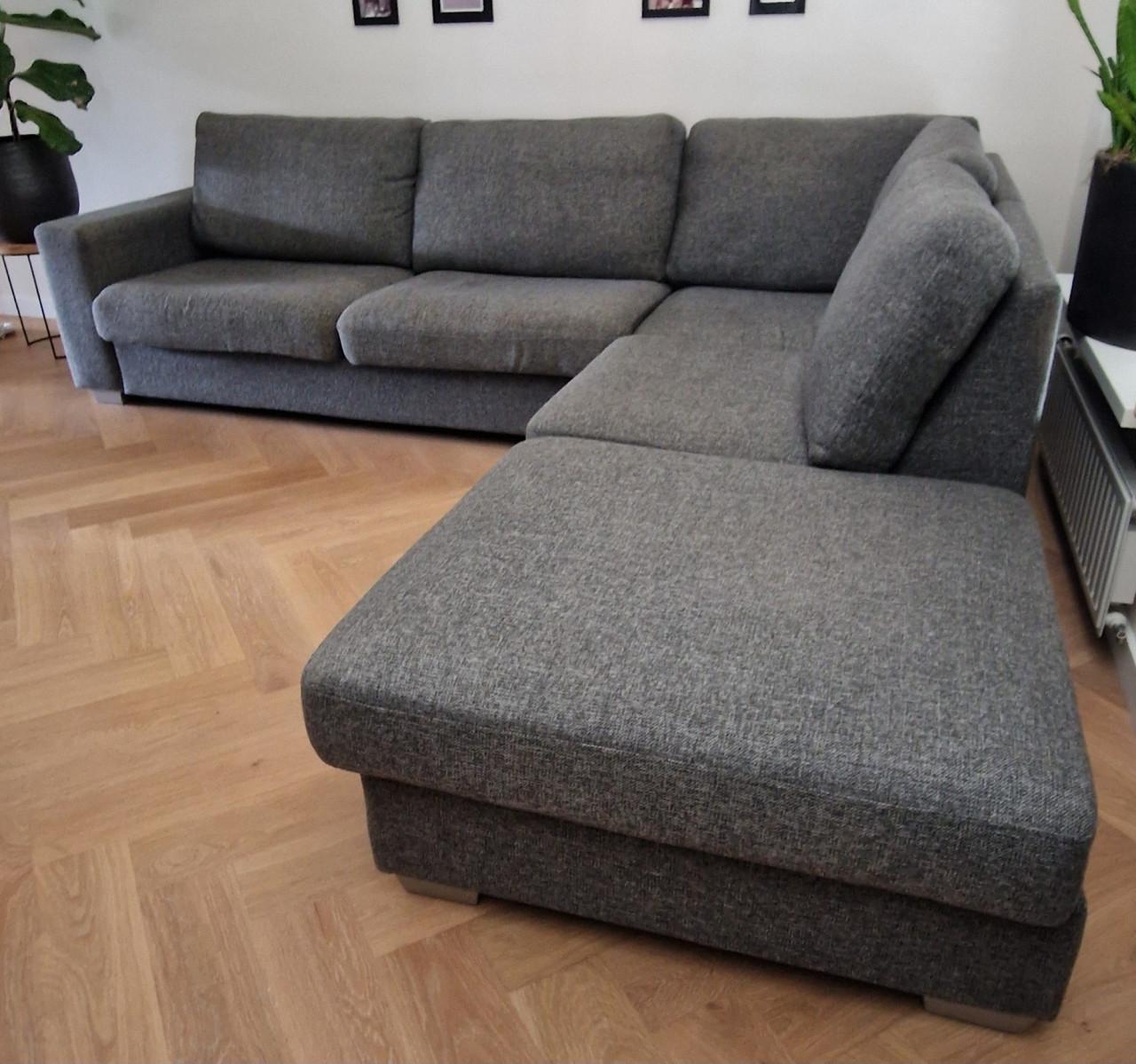 Hoekbank met loungedeel