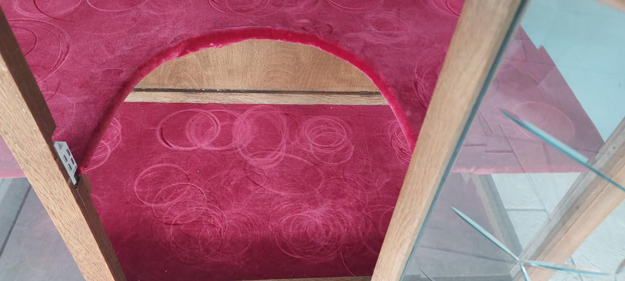 Mooi antiek theekastje