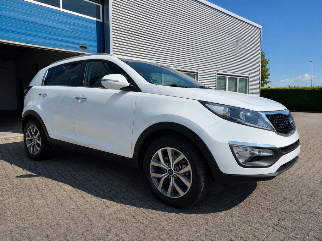 Kia Sportage 1.6 gdi world cup edition