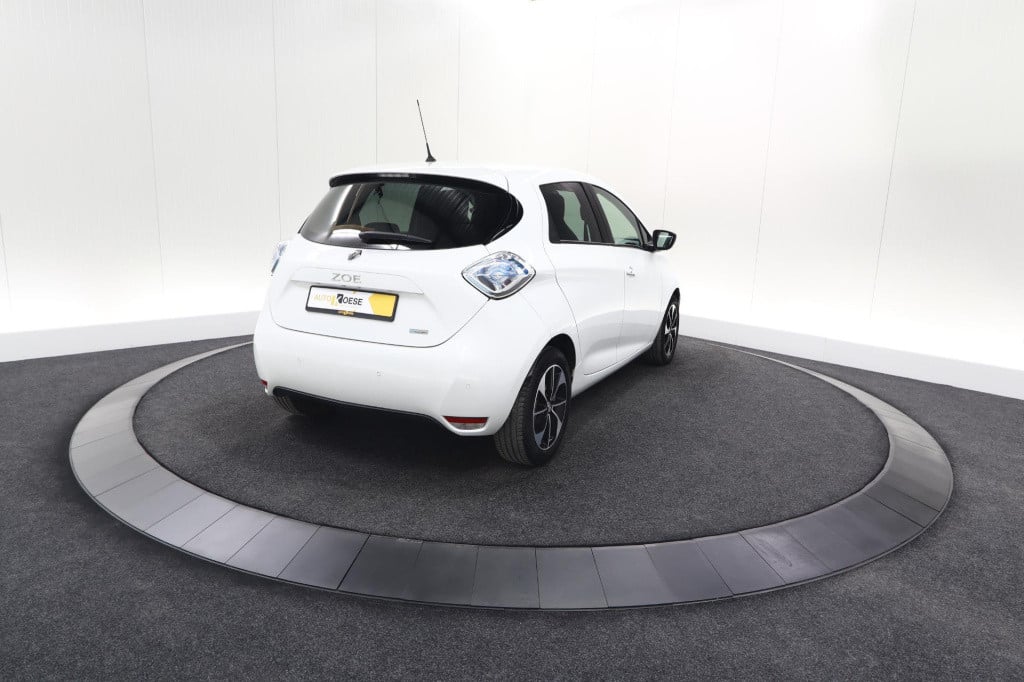 Renault Zoe q90 intens quickcharge 41 kwh | huuraccu | parkeersensoren | na