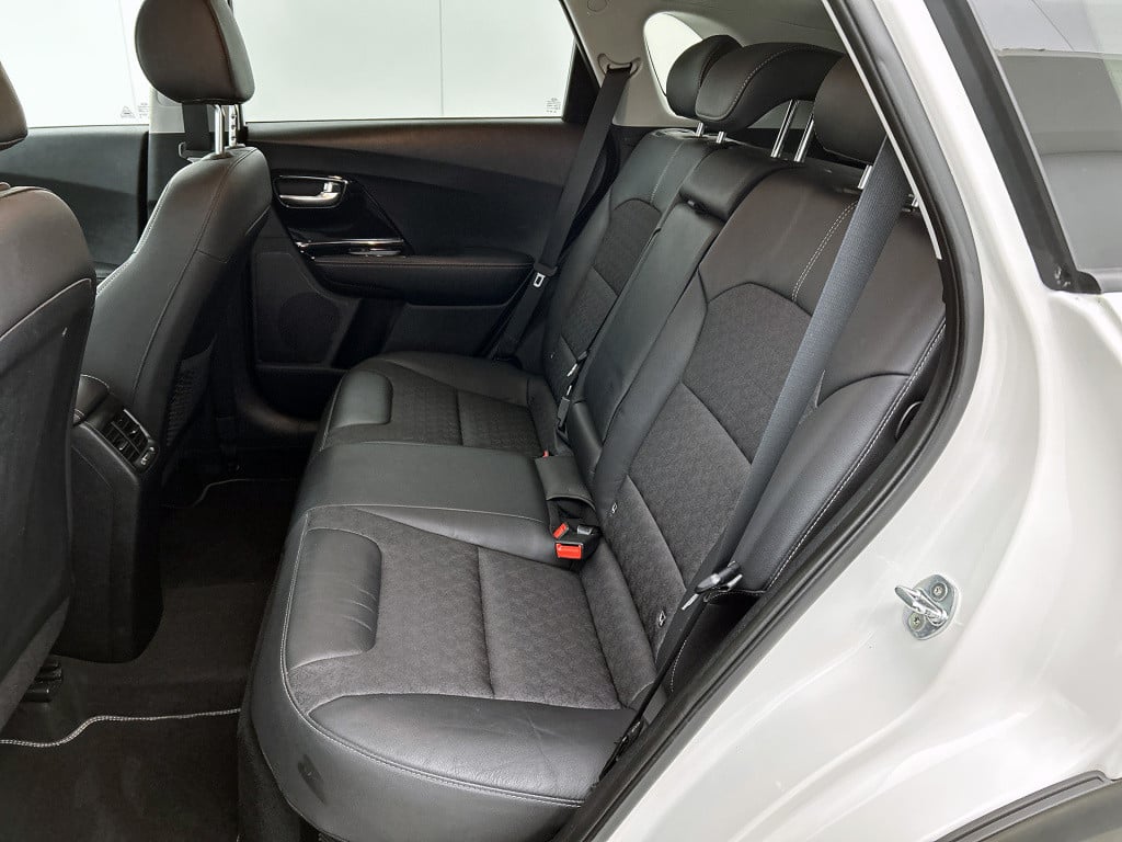 Kia Niro 1.6 gdi phev dynamicline | navi | dodehoekdetectie | adaptieve cru
