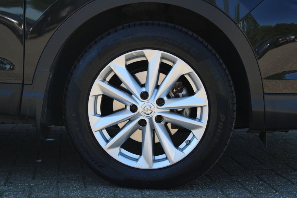 Nissan Qashqai 1.2 acenta